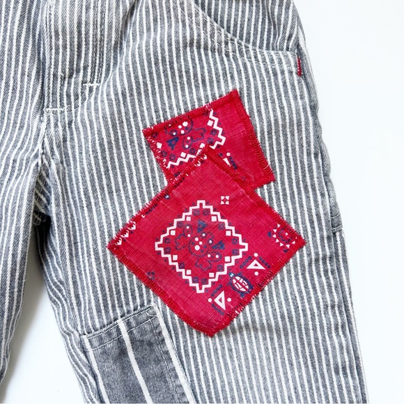 Vintage Retro OshKosh B'gosh Railroad Striped Overalls w/ Suspenders & Patches - Picture 6 of 15